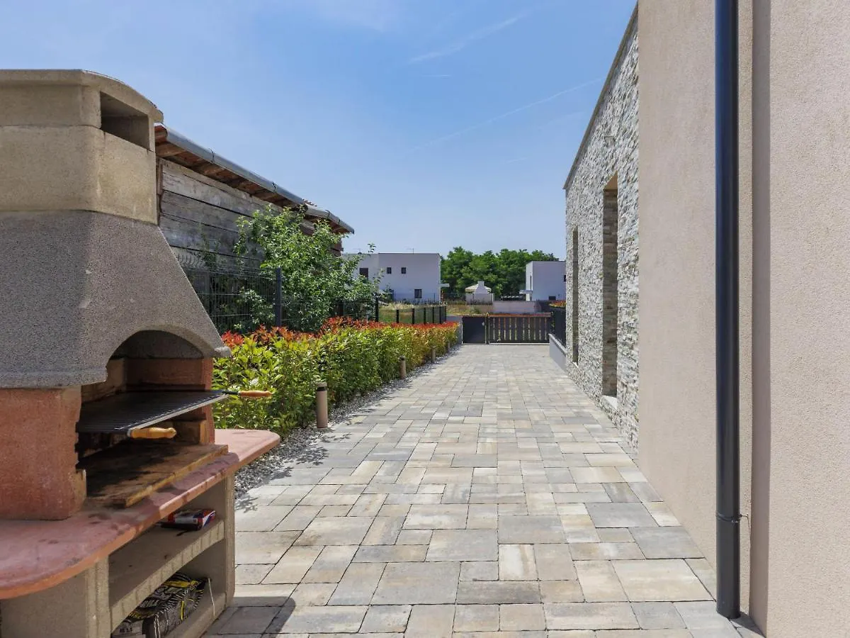 Villa Prudensia By Interhome Kaštelir Κροατία